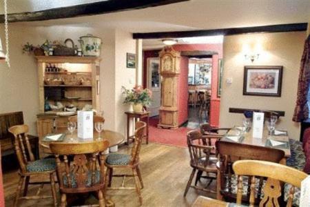 The Chequers Inn Froggatt Экстерьер фото
